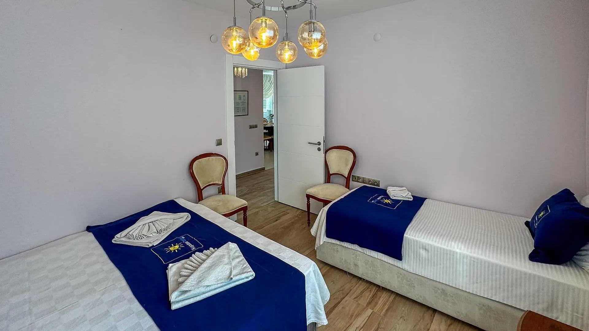 Villa Zeytin Kusadası 0*,