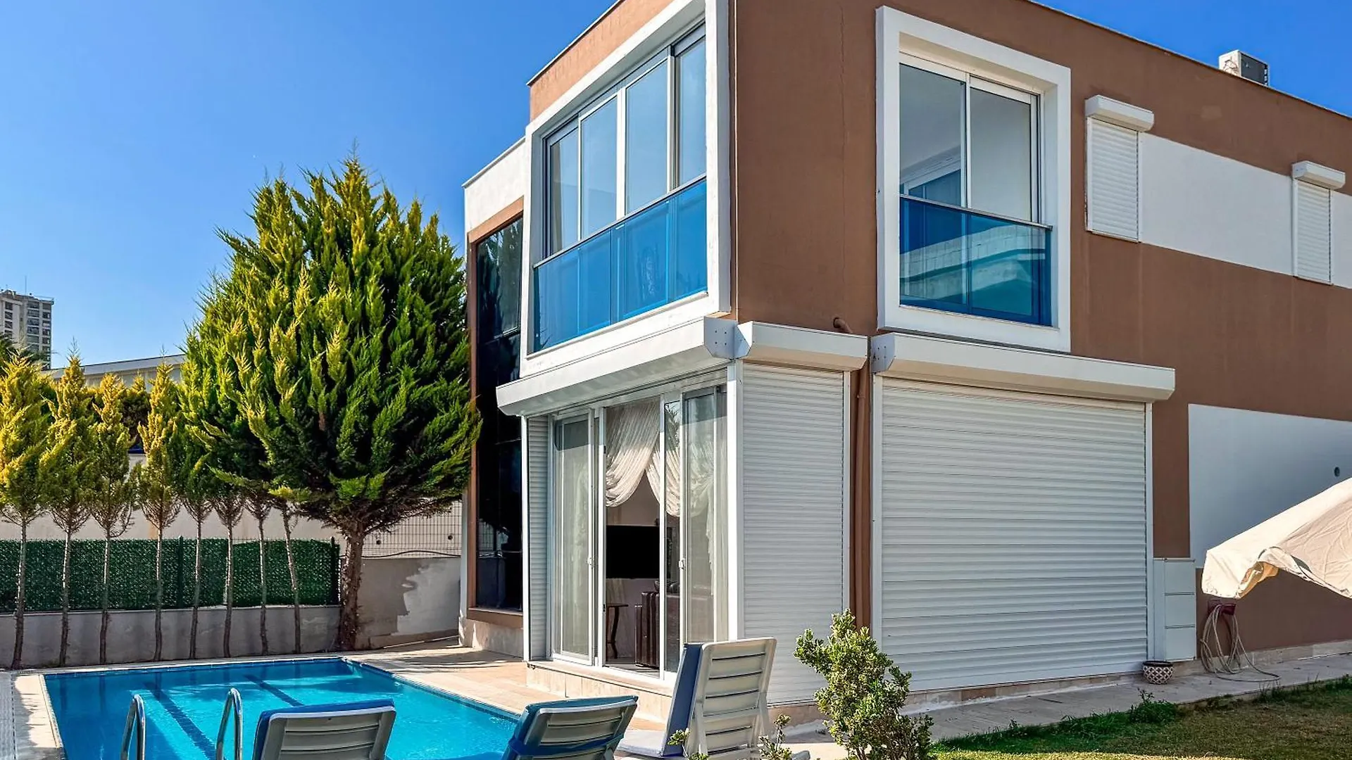 Villa Zeytin Kusadası 0*,